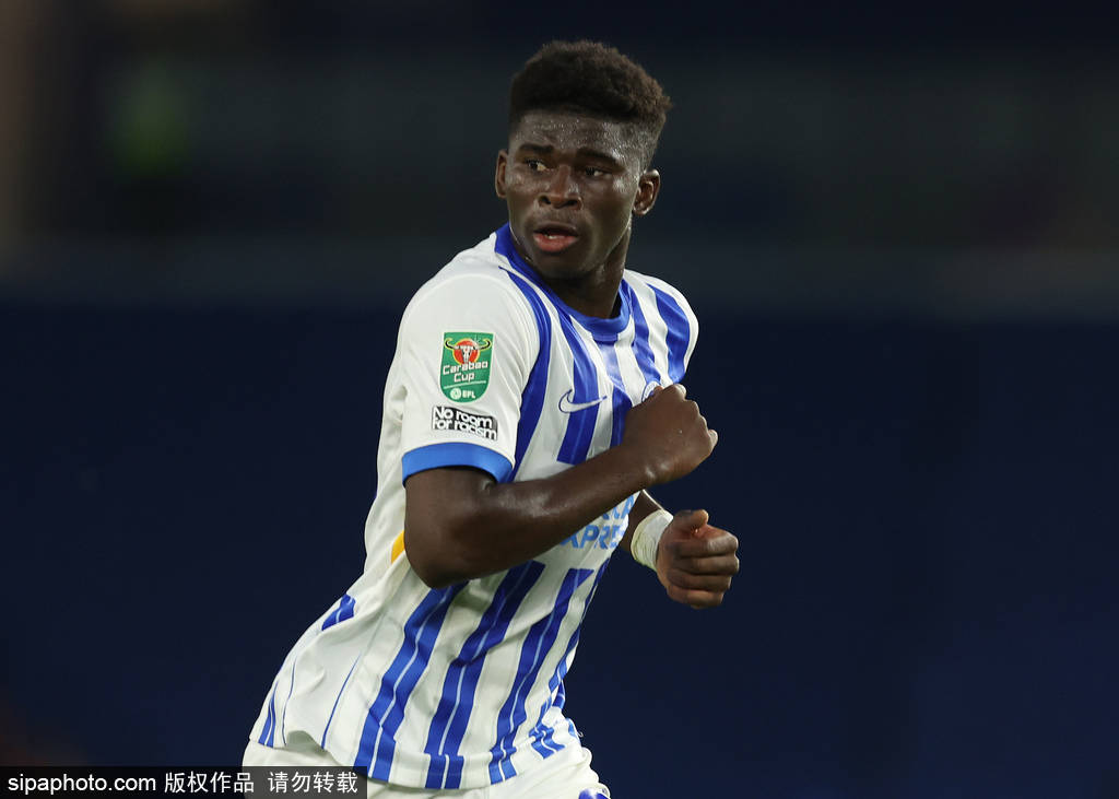 皇冠登3管理出租
_曼联错失8000万英镑节约皇冠登3管理出租
，卡洛斯·巴莱巴转会风云再起