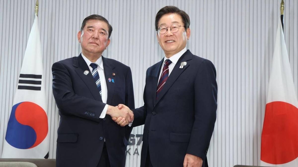 马赛vs巴黎
_李在明不来看阅兵马赛vs巴黎
，另派特使来华，中方回应2字，尽显大国风范