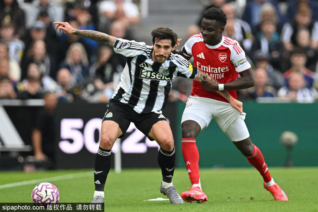 皇冠信用網怎么租
_哈兰德94分钟绝杀皇冠信用網怎么租
！1.2亿身价背后藏着多少凌晨4点的训练录像？