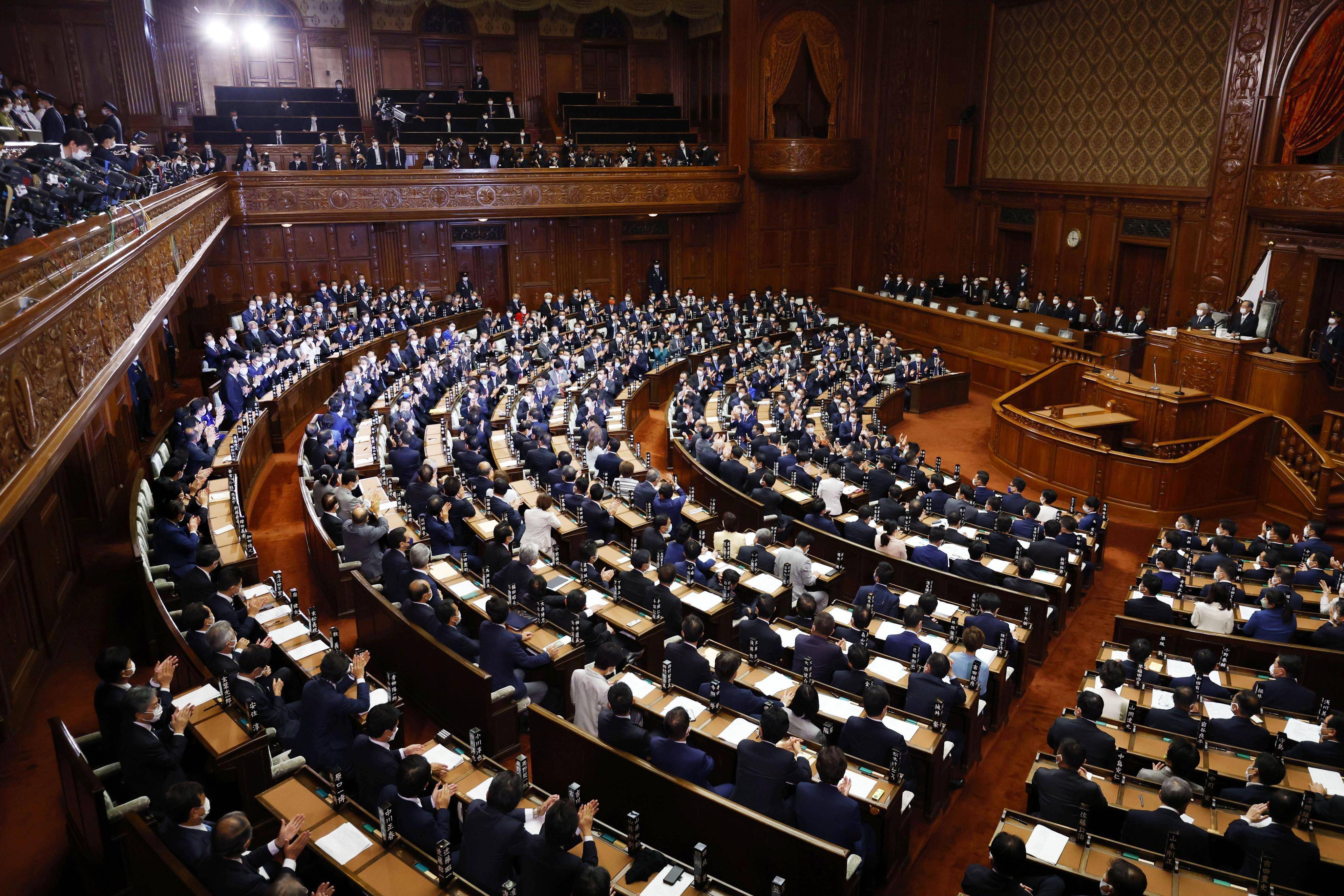 新版hga050
_中国在黄海三天实弹演习新版hga050
，外资紧急撤离出日本，日官员已抵华，高市早苗想体面认输？